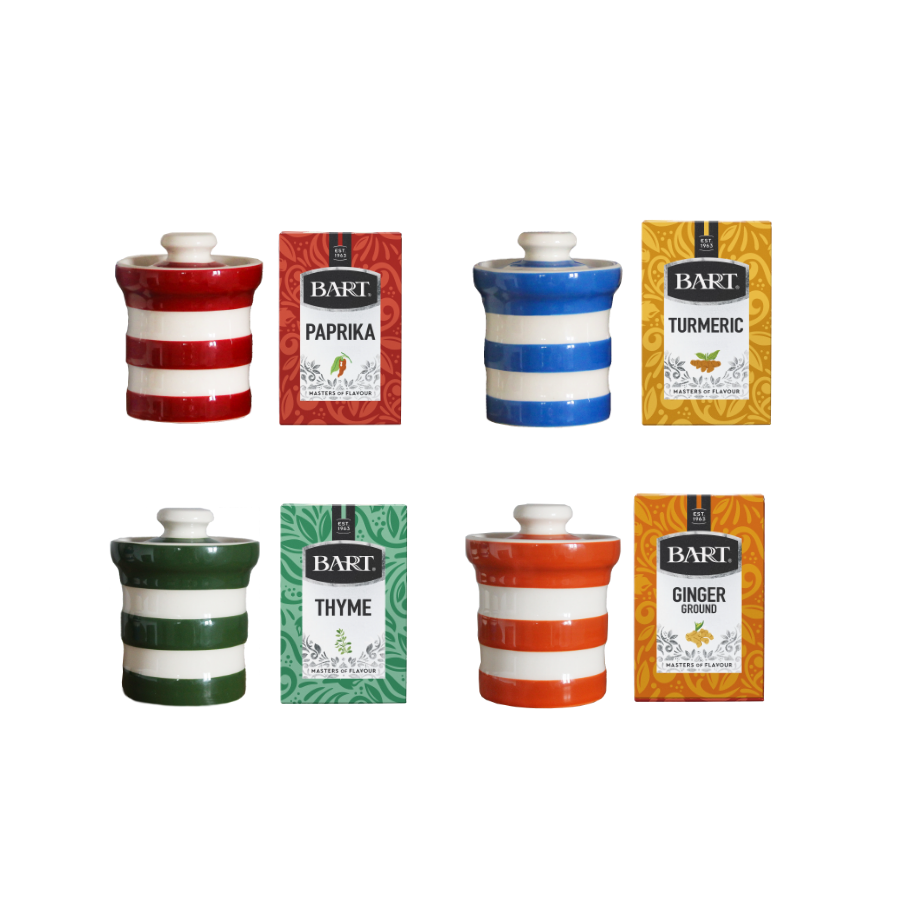 Set of 4 Spice Jars with Spices Cornishware Classic British Kitchenware by T.G. Green Spice Jars