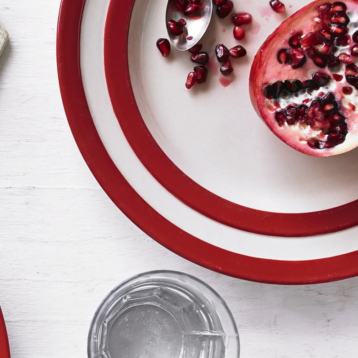 Set of 4 Cornish Red Main Plates 28cm | Cornishware® | Classic